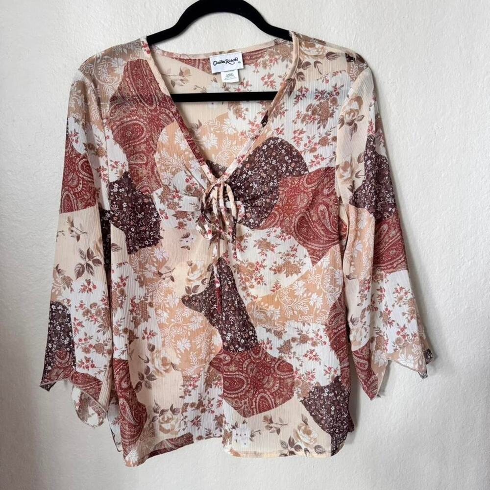 Mix pattern floral and paisley